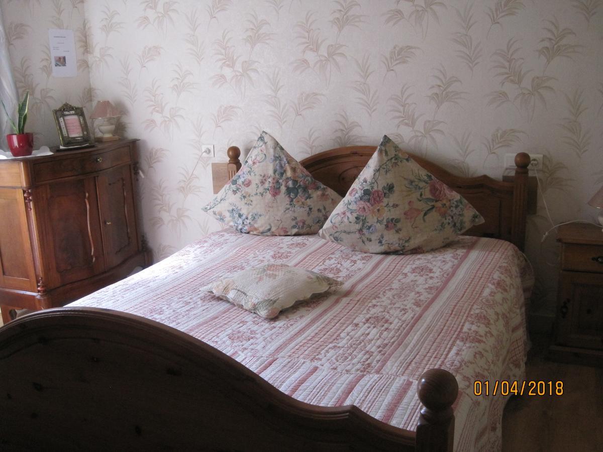 Hotel Le Commerce Neuville  ภายนอก รูปภาพ